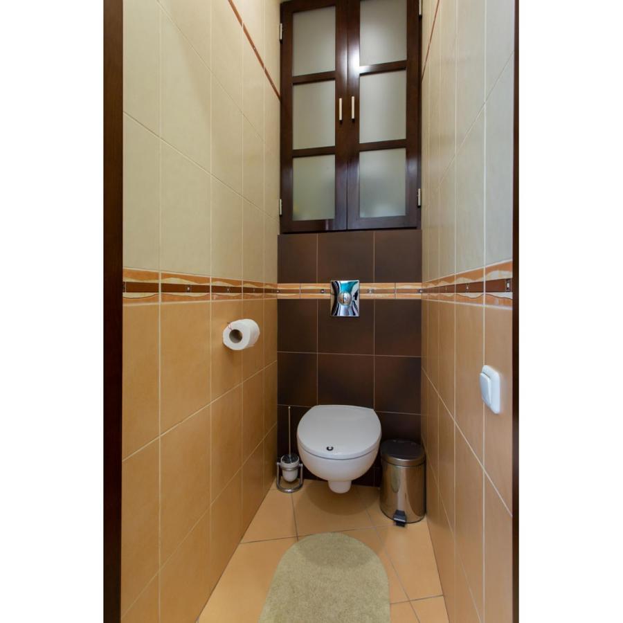Apartment On Naukova ハルキウ エクステリア 写真