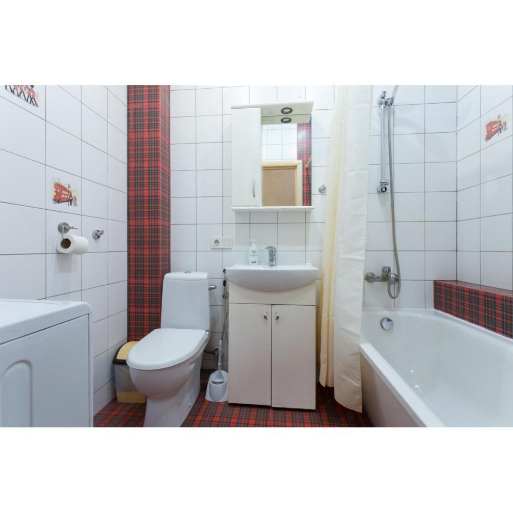 Apartment On Naukova ハルキウ エクステリア 写真